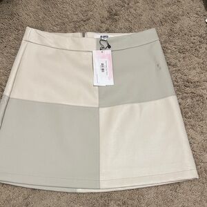 BB Dakota Cream and Gray Mini Skirt